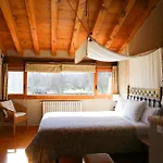 Nyaraló La Solanilla -casas Rurales *